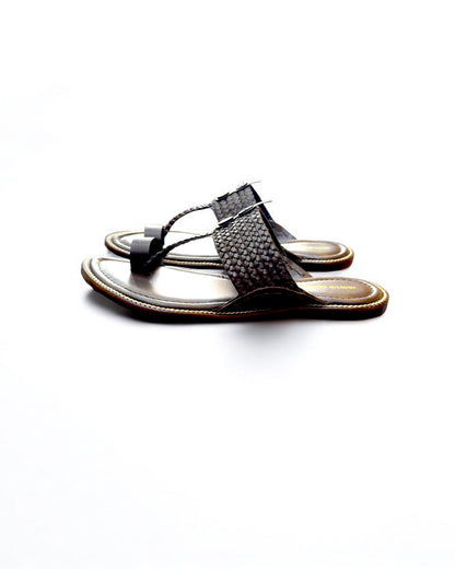Men's Handcrafted Leather Kolhapuri chappal
