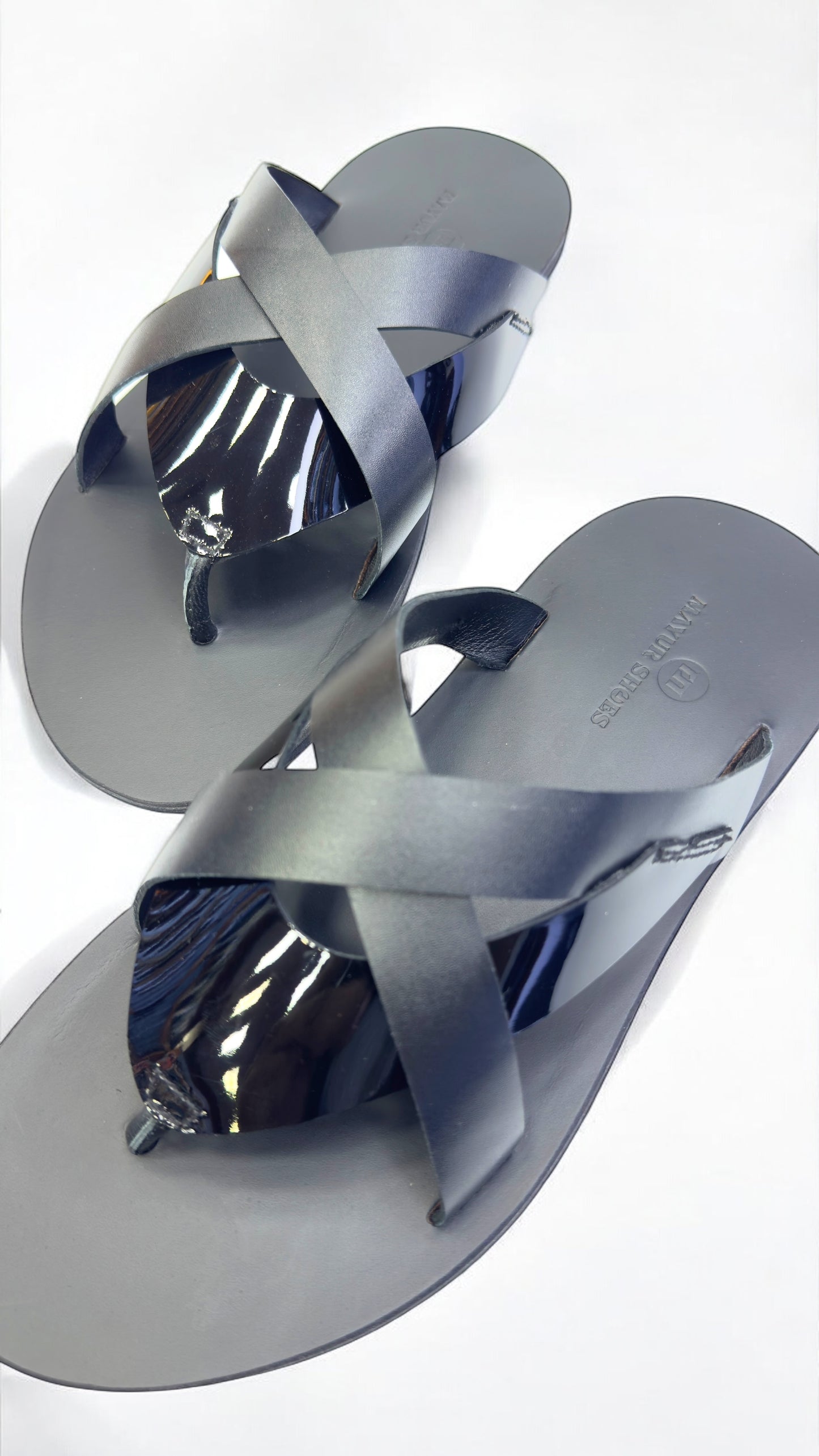 Men's Luxe Cross-Strap Leather Chappal - Timeless Comfort & style