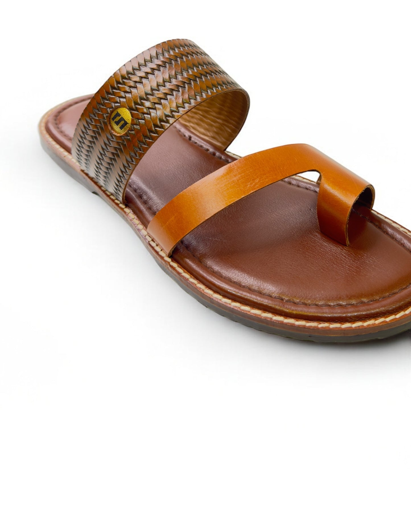 The Weave Luxe – Artisan Leather Chappal