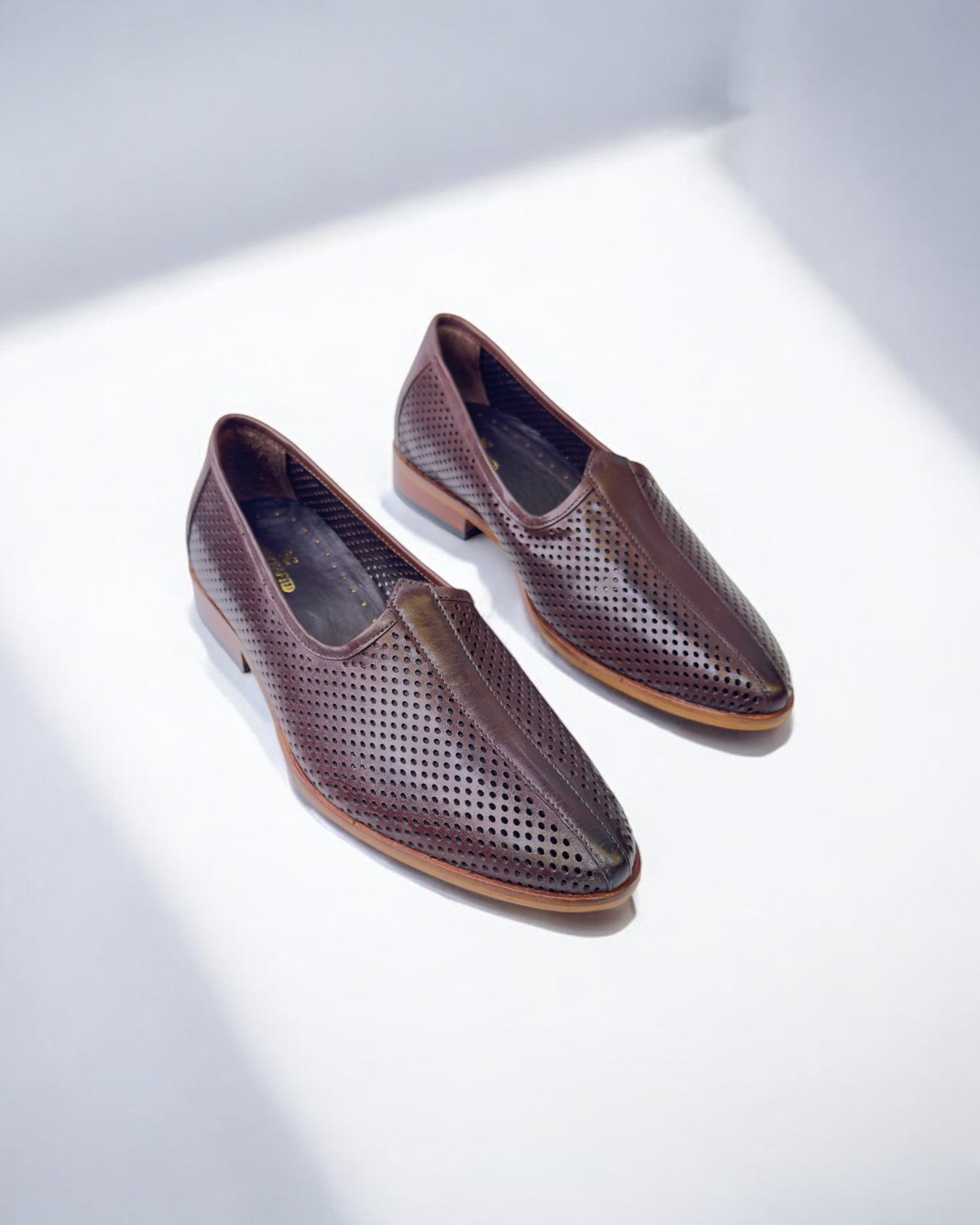 Men's Traditional Tan Leather Mojadi – Handcrafted Ethnic Footwear