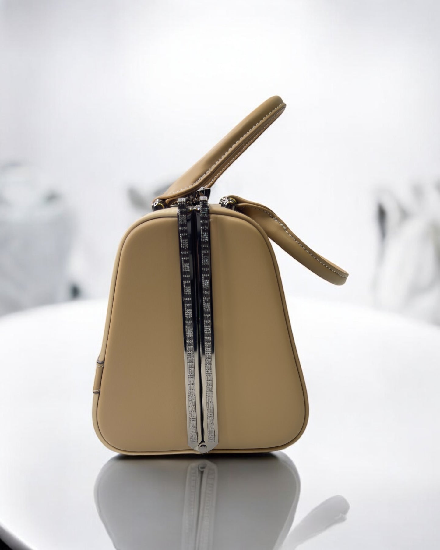 Women's Handbag – Monochrome Elegance with a Bold Twist