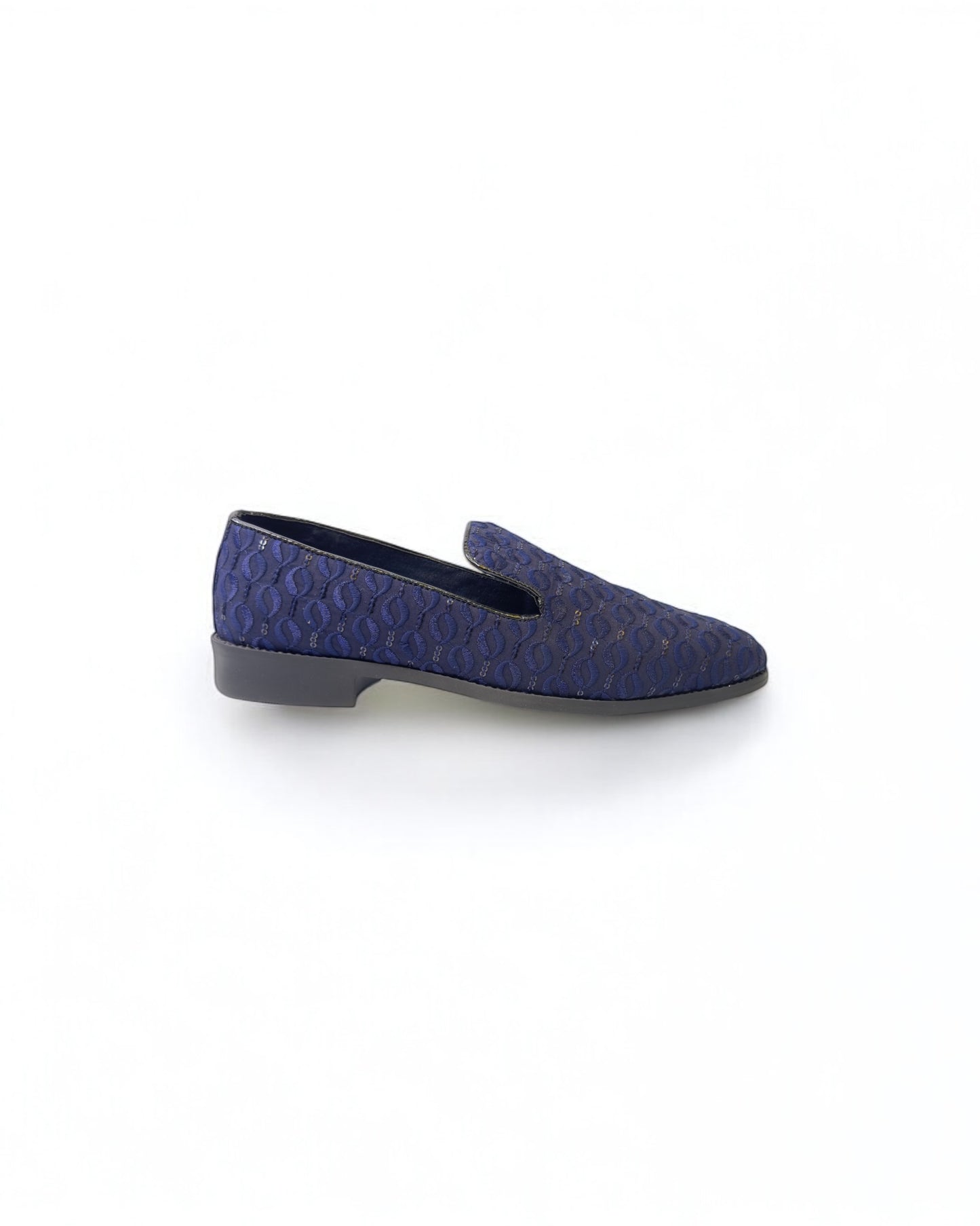 Men’s Embroidered  Mojari – Regal Ethnic Slip-Ons for Weddings & Festive Wear