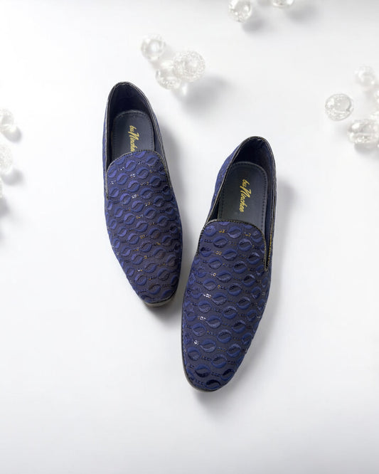 Men’s Embroidered  Mojari – Regal Ethnic Slip-Ons for Weddings & Festive Wear